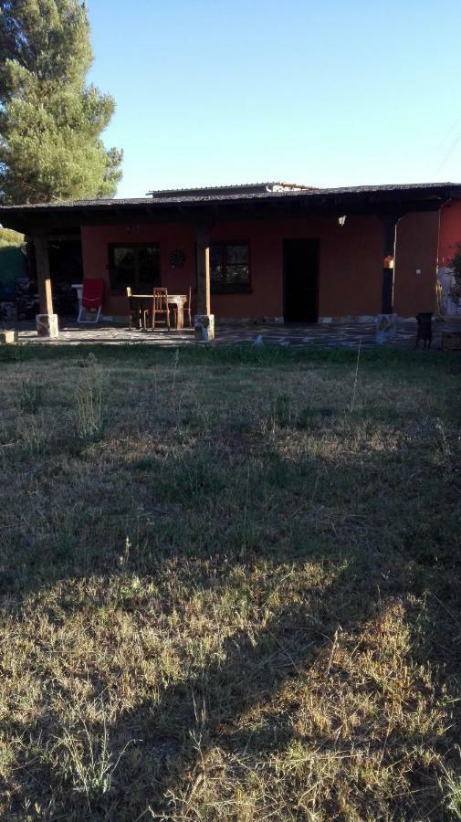 Casa Penelas, Petin Luaran gambar